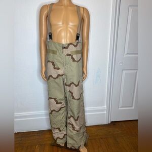 Overgarment Desert Camo Chemical Protective NFR Pants Suspenders Men’s Size L